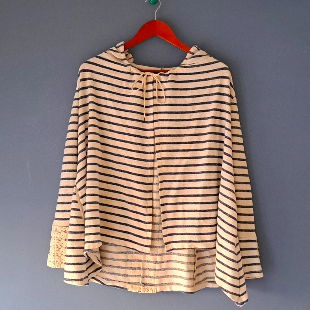 Anthropologie Hooded Lace Trimmed Sweatshirt Jacket